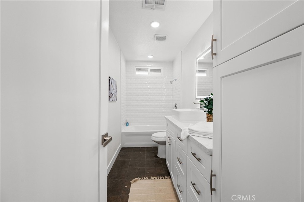5676 Aztec Avenue Property Photo 26