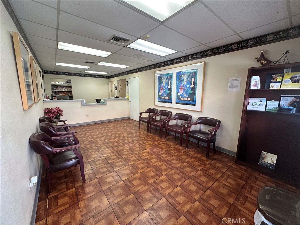 750 E Latham Avenue Property Photo 3