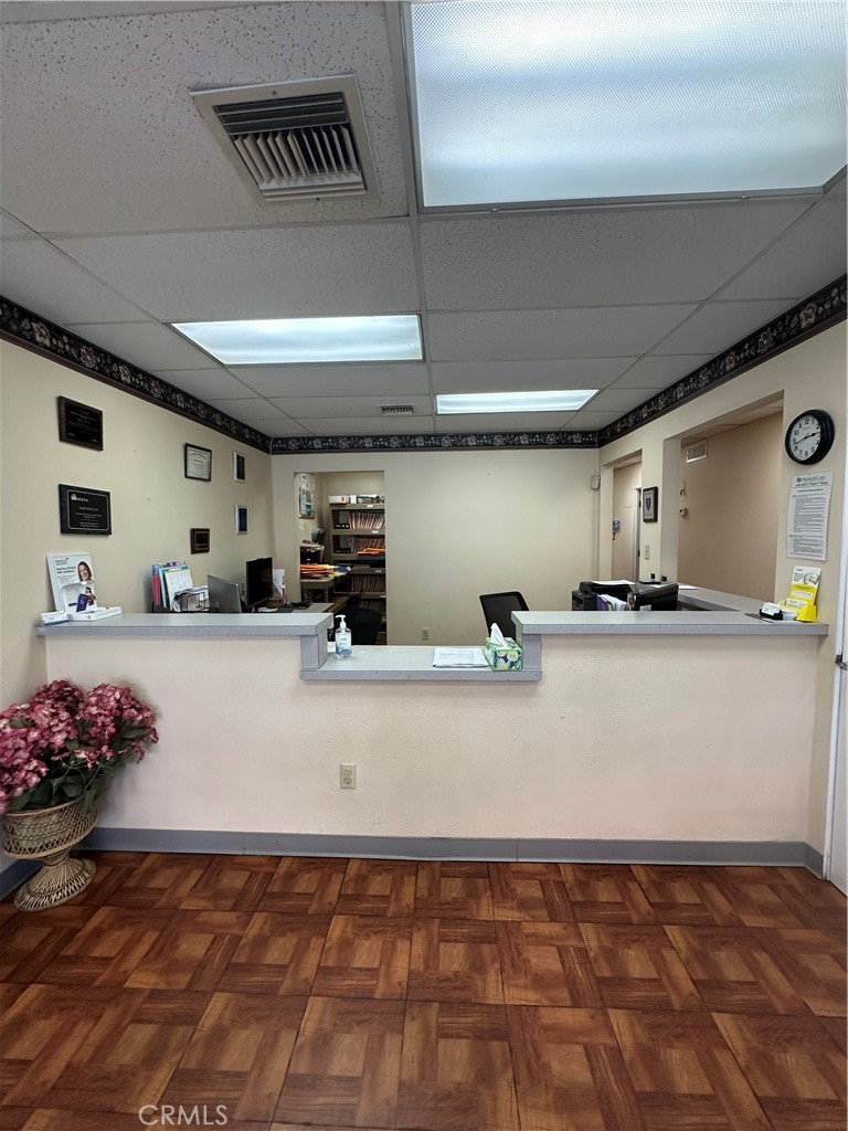 750 E Latham Avenue Property Photo 4