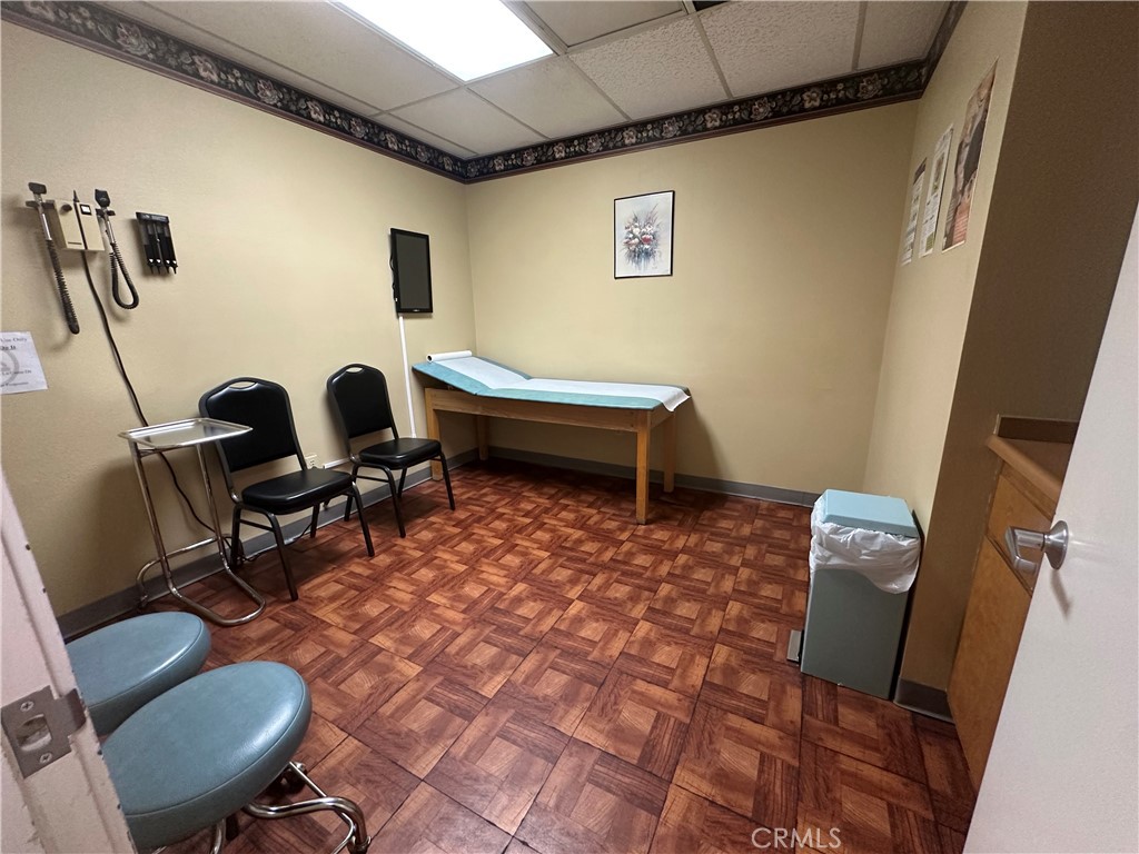 750 E Latham Avenue Property Photo 11