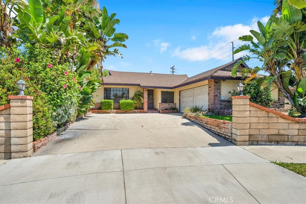 11903 Groveside Avenue Property Photo 1