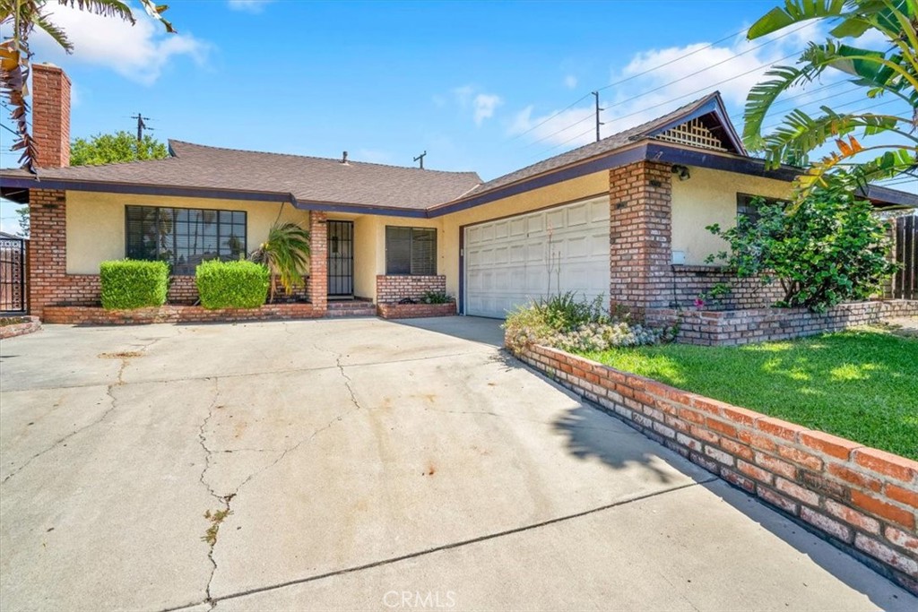 11903 Groveside Avenue Property Photo 2