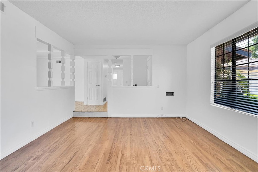 11903 Groveside Avenue Property Photo 17