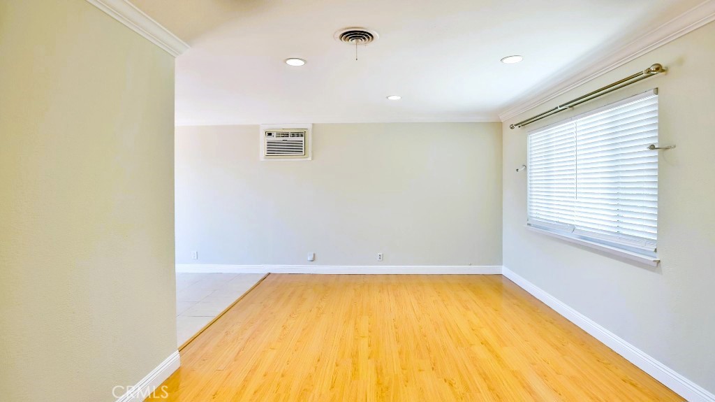 7360 Thunderbird Lane Property Photo 5