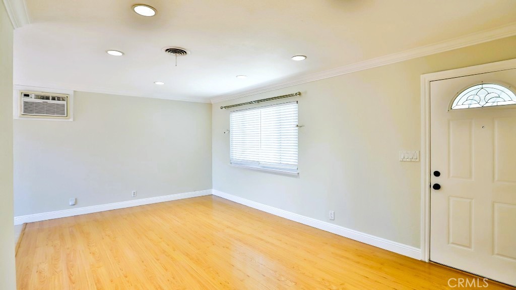 7360 Thunderbird Lane Property Photo 6