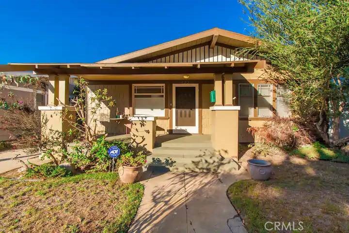 433 Obispo Avenue Property Photo 1