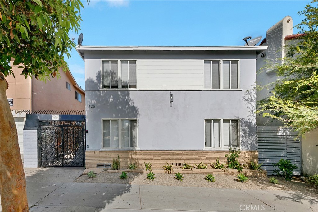 1425 Cedar Avenue Property Photo 1