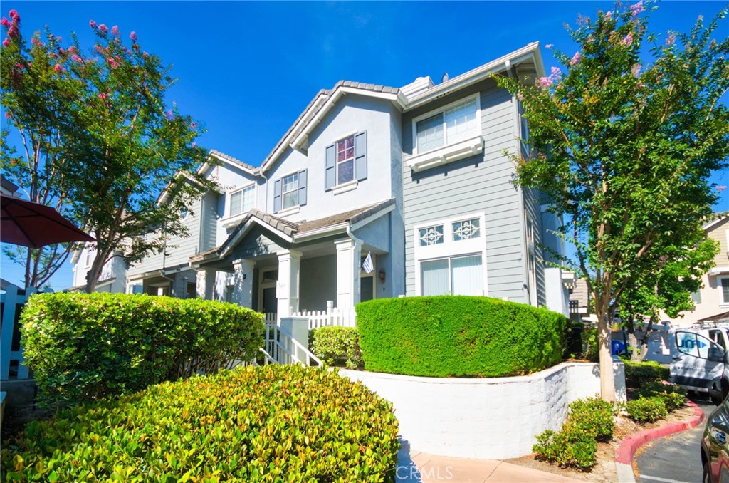 9 Coveside Court Property Photo 1