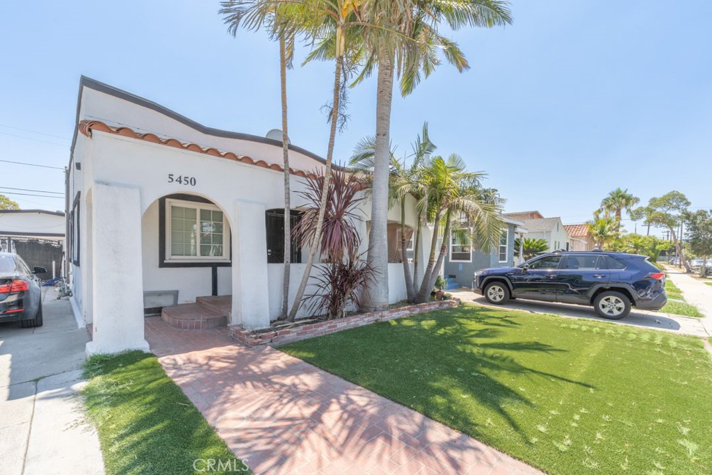 5450 Lewis Avenue Property Photo 1