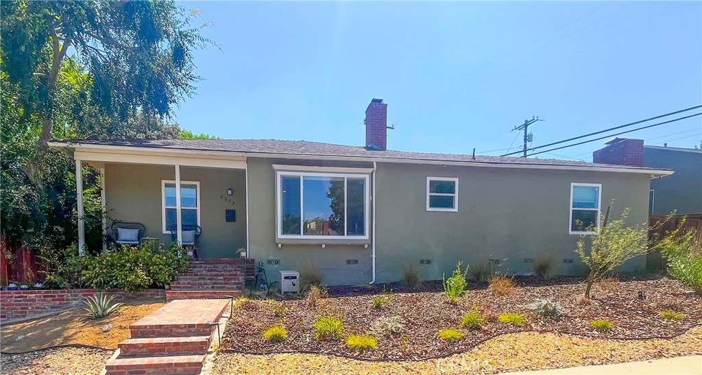 4574 Whaley Avenue Property Photo 1