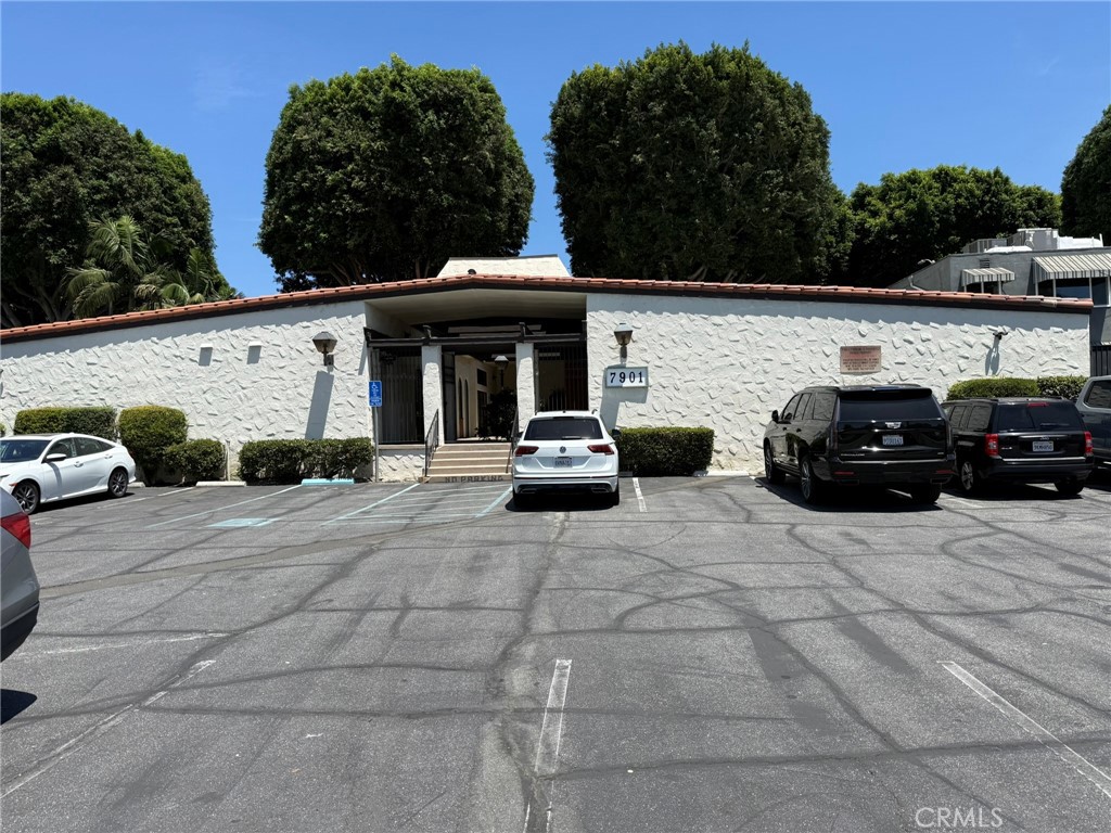 7901 Painter Avenue 5 Property Photo 16