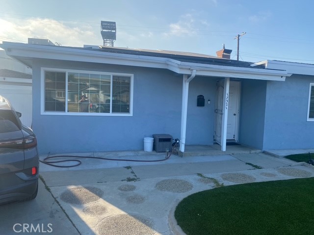 17321 Merit Avenue Property Photo 1