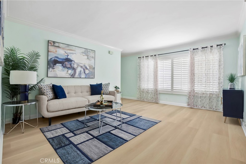 3511 Elm Avenue 212 Property Photo 1