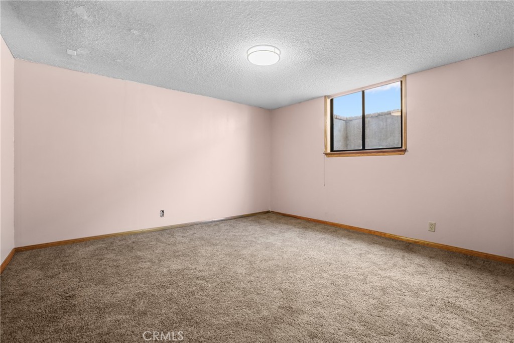 8870 Blanchard Avenue Property Photo 33
