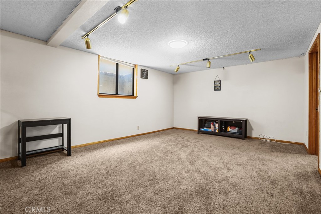 8870 Blanchard Avenue Property Photo 34