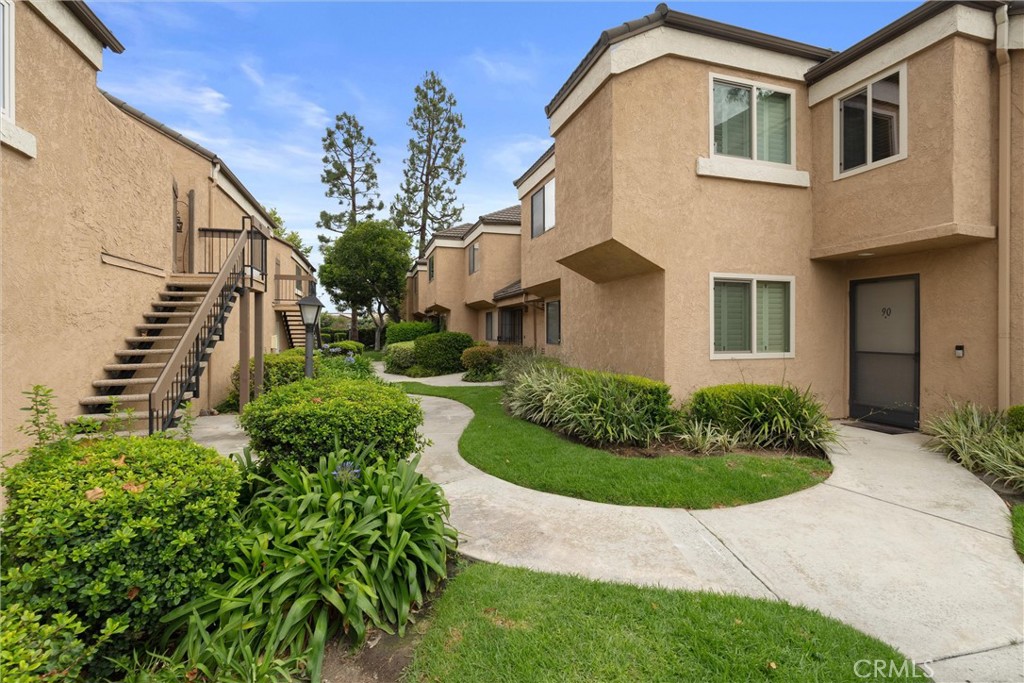 16882 Eastlake Lane 92 Property Photo 1