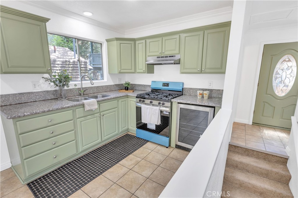 26188 Boulder Lane Property Photo 4