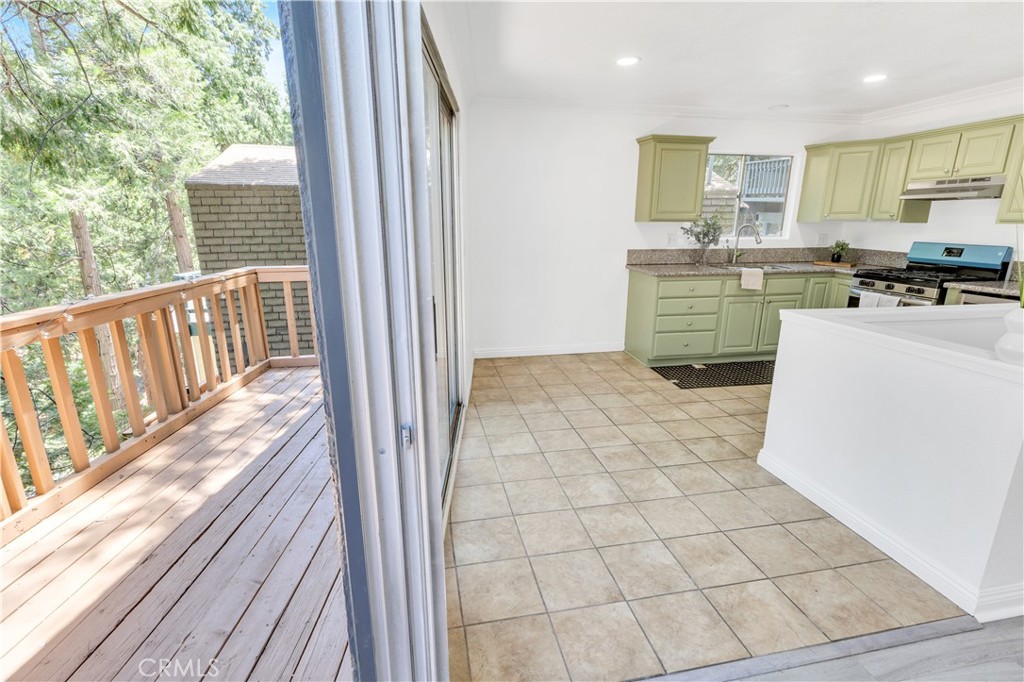 26188 Boulder Lane Property Photo 8
