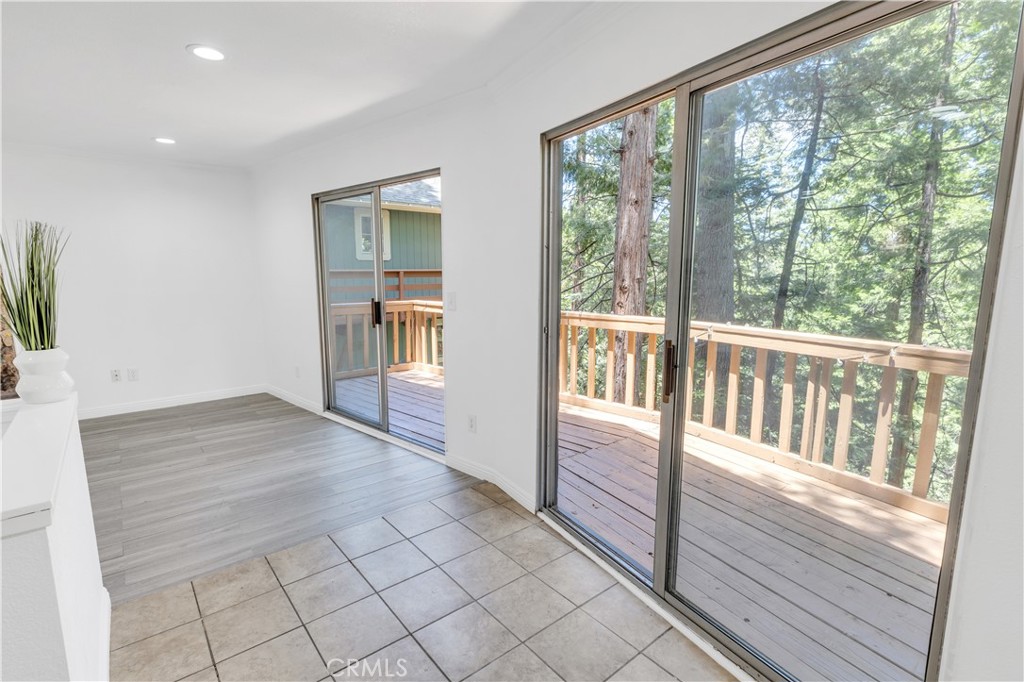 26188 Boulder Lane Property Photo 11