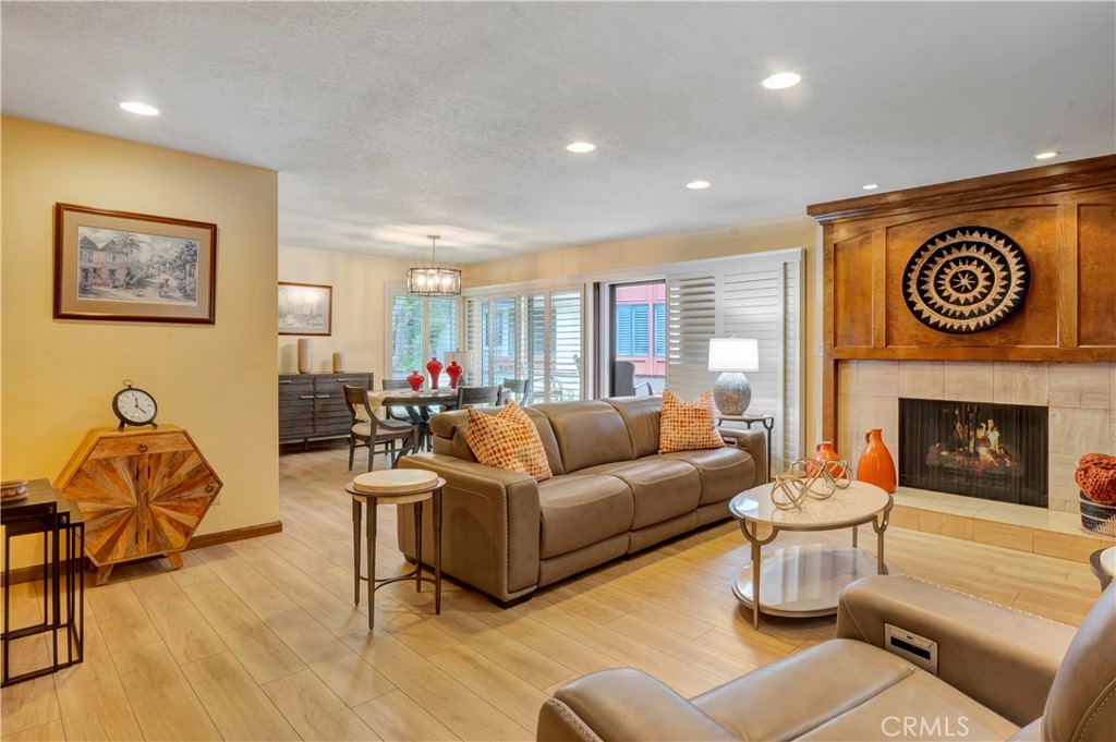 6272 Riviera Circle Property Photo 1