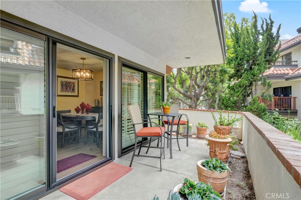 6272 Riviera Circle Property Photo 6