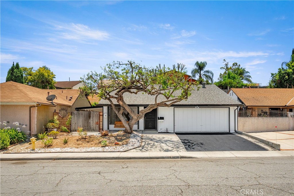 1824 Greenleaf Drive Property Photo 1