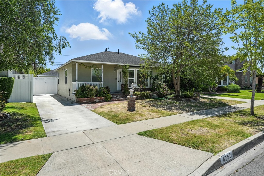 4752 Josie Avenue Property Photo