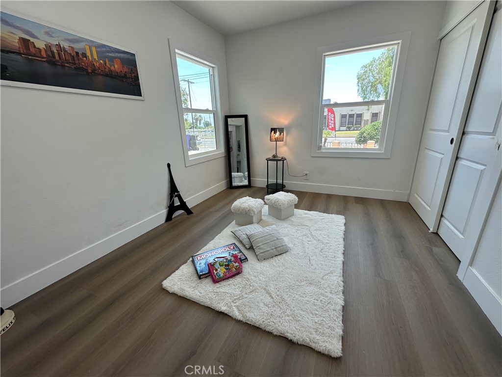 1598 W 7th Street Property Photo 16