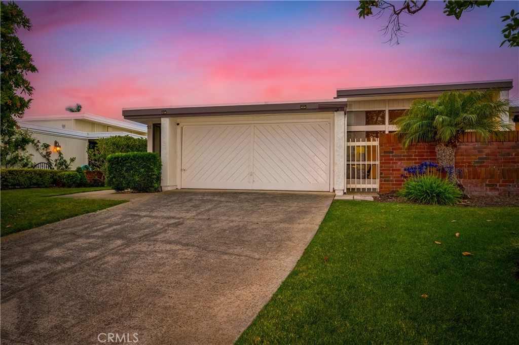 21 Beachcomber Drive Property Photo 4