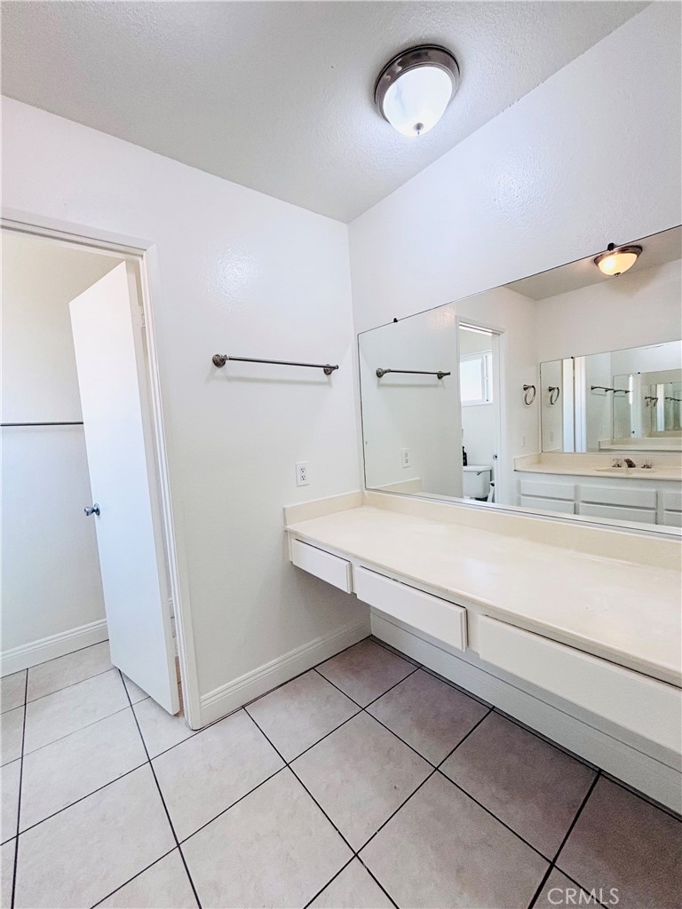 10349 Victoria Street Property Photo 27
