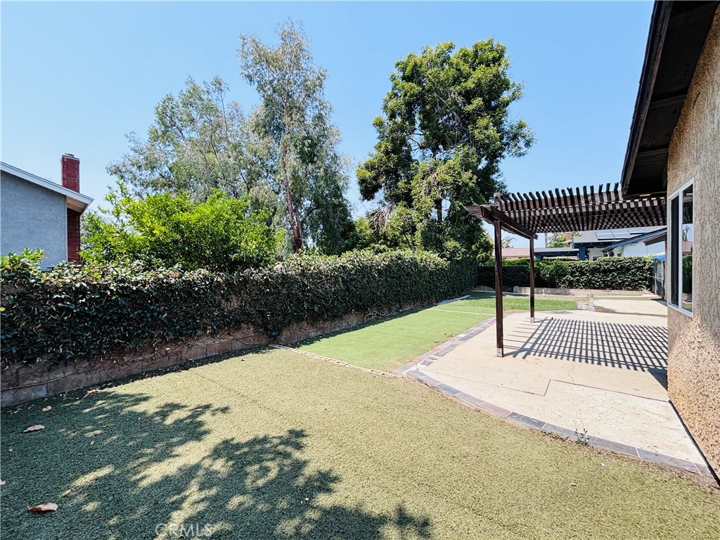 10349 Victoria Street Property Photo 43