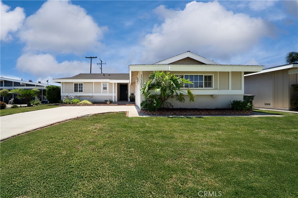 12181 Paseo Bonita Property Photo 1