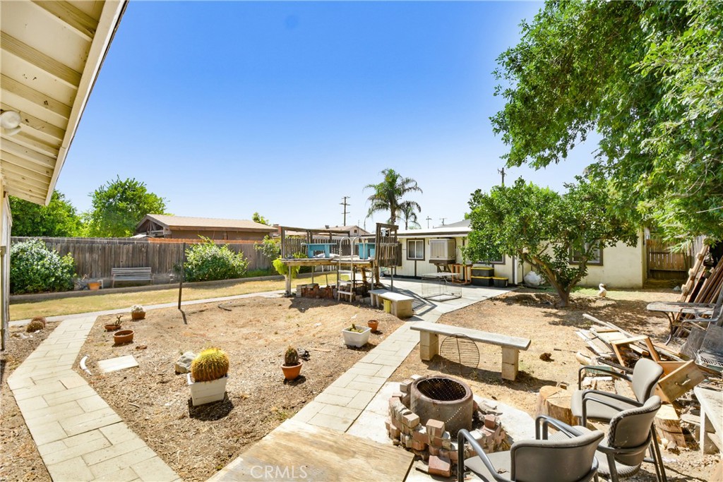 456 E Wilson Street Property Photo 13