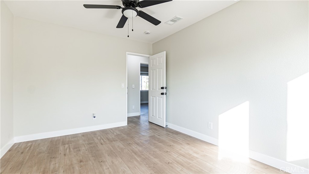 10219 Victor Avenue Property Photo 12