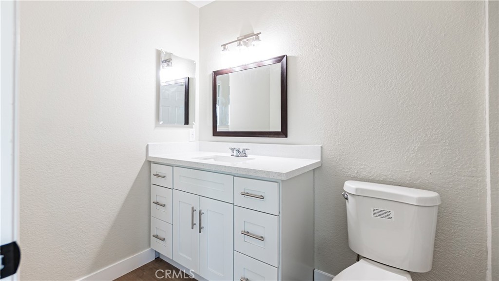 10219 Victor Avenue Property Photo 14