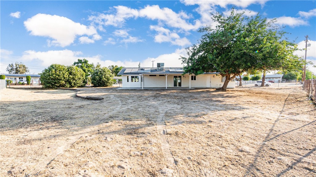 10219 Victor Avenue Property Photo 18