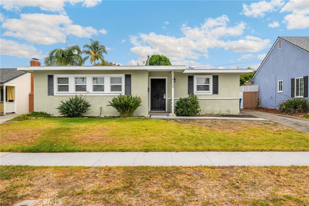 14239 Cullen Street Property Photo 1