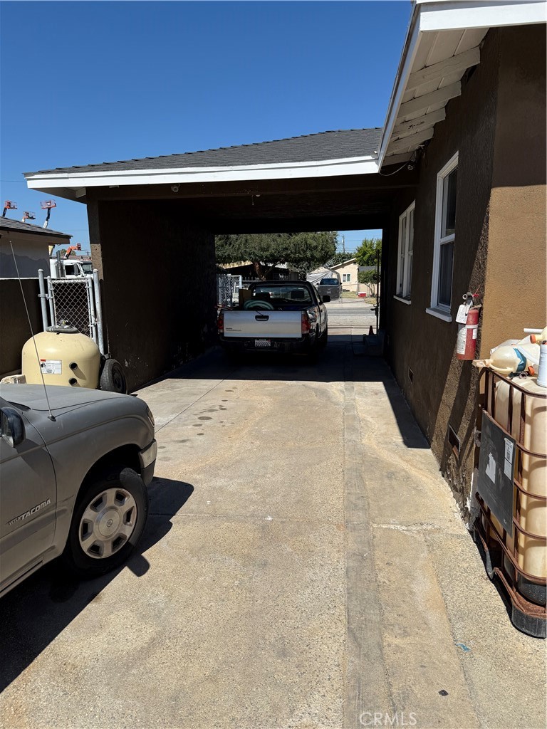 17210 Jersey Avenue Property Photo 5