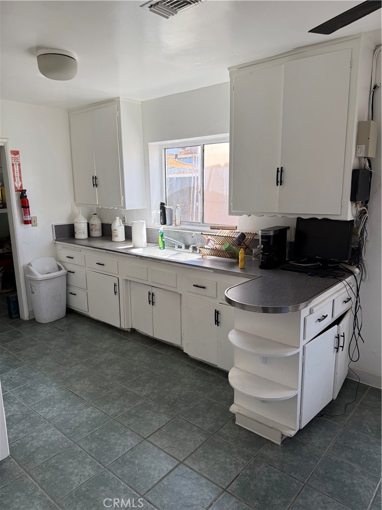 17210 Jersey Avenue Property Photo 17