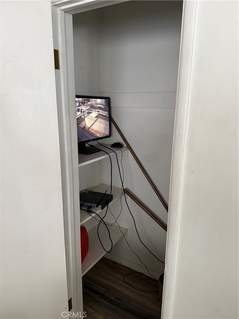 17210 Jersey Avenue Property Photo 20