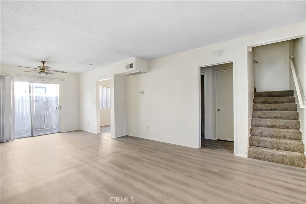 30 N Ash Street Property Photo 4