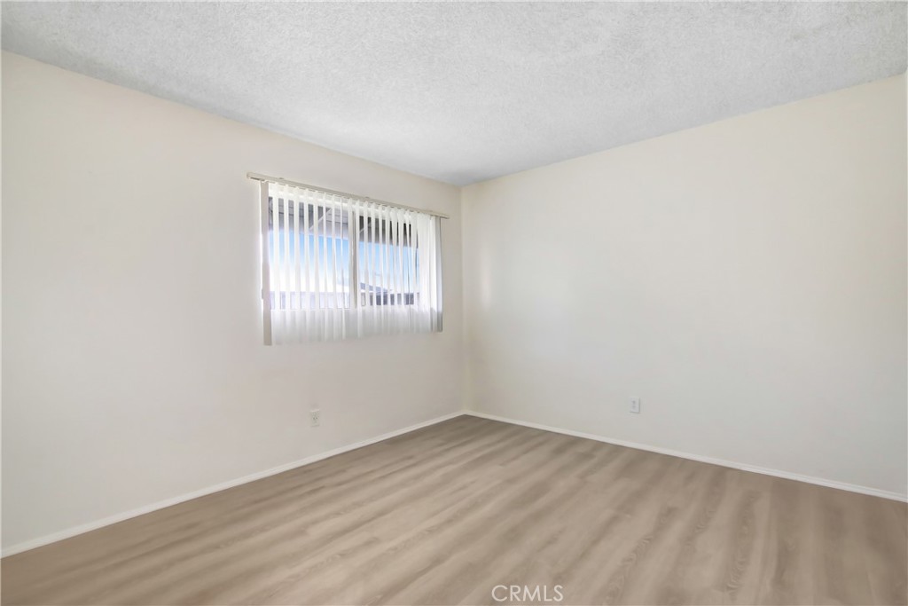 30 N Ash Street Property Photo 11