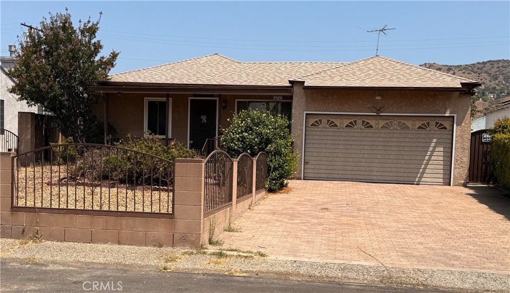 9929 Saticoy Street Property Photo 1
