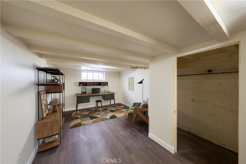 2123 La Verne Avenue Property Photo 16