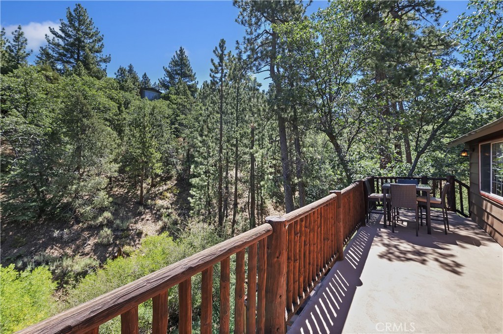 1212 S Minton Avenue Property Photo 10