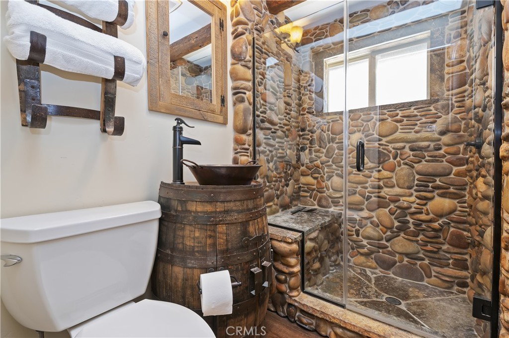 1212 S Minton Avenue Property Photo 15