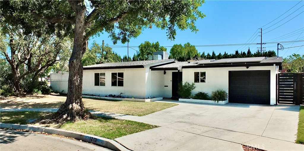 1213 N Studebaker Road Property Photo 3