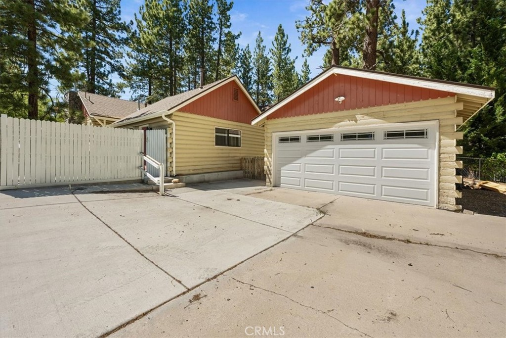 455 Crane Drive Property Photo 32