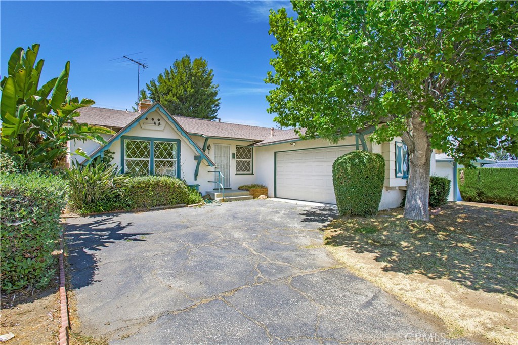 1333 Coble Avenue Property Photo 1