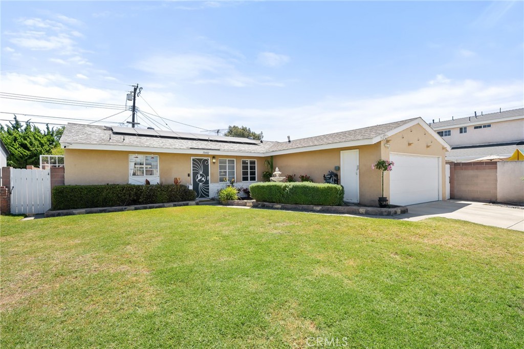 10402 Lorraine Ln Property Photo 1